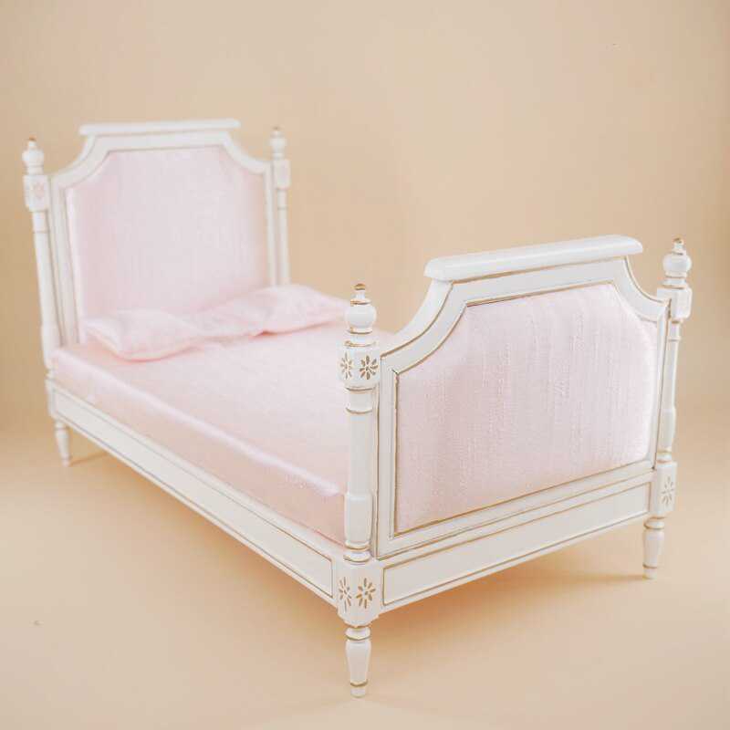 1:6 miniature doll house doll accessory simulation furniture gorgeous .13inc therefore. pink. bed therefore .. mochi 