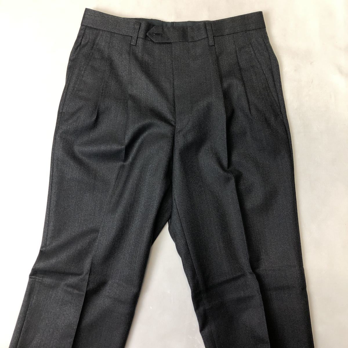 【本台場仕立て★サイズA5】新品タグ付き カネボウ・オム・ナノペル 2つボタンシングルスーツ グレー系 一流の光沢 格安★高品質_画像8