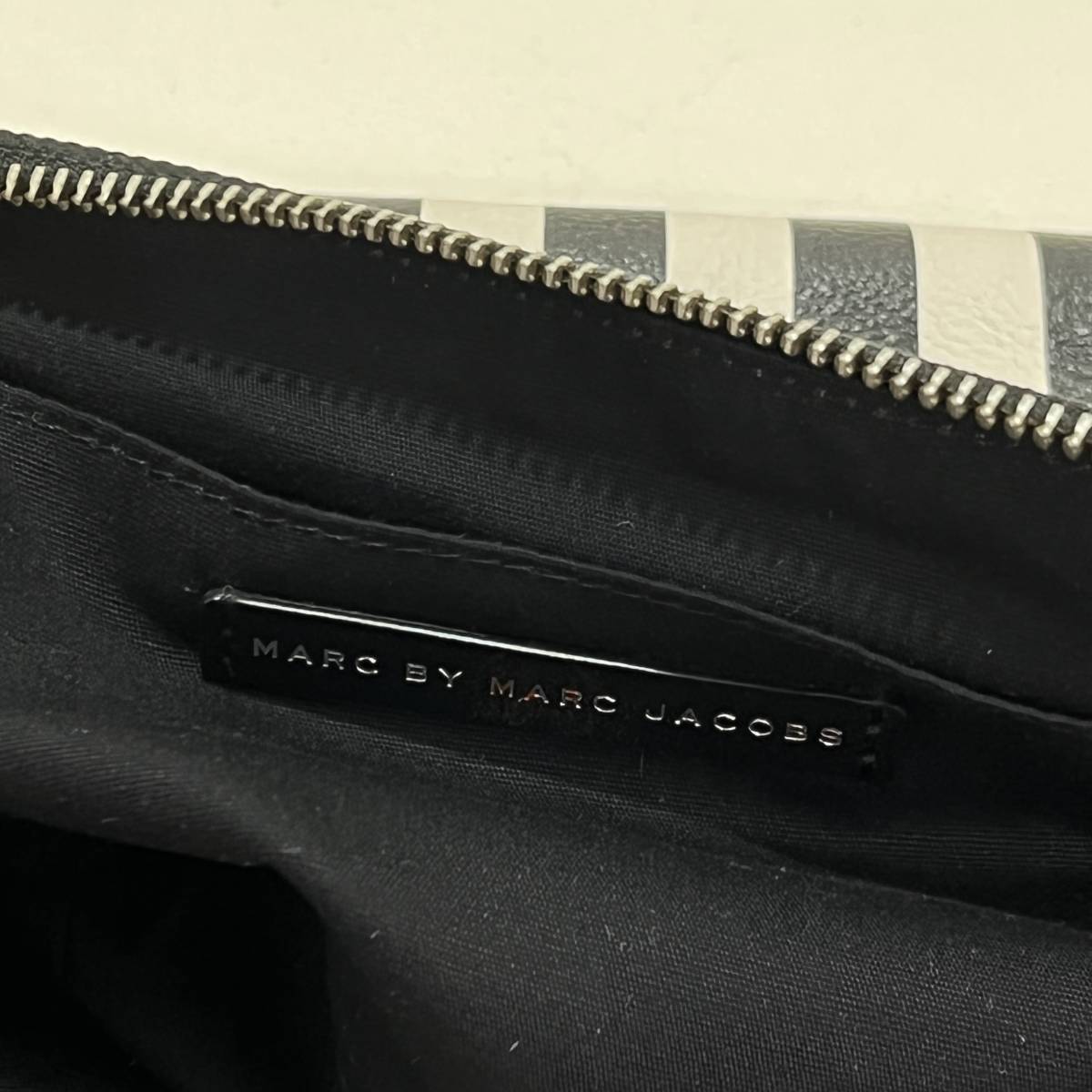 MARC by MARC JACOBS】マークバイ マークジェイコブス ボーダー