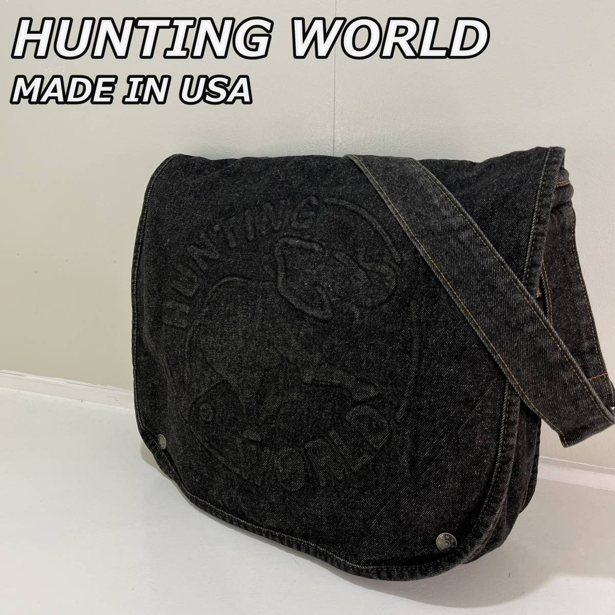 HUNTING WORLD メッセンジャーバッグmade in USA HUNTING WORLD メッセンジャーバッグmade in USA