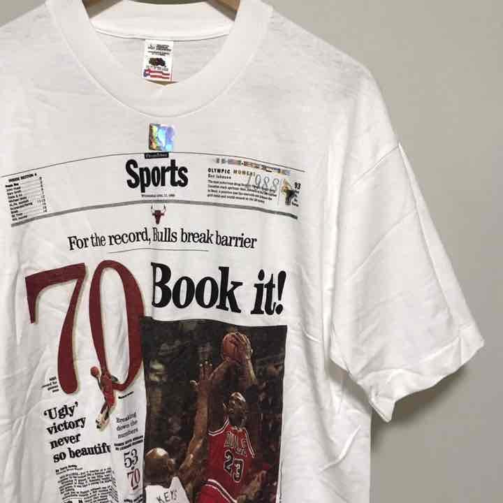 デッドストック　NBA ブルズ トリビューン 新聞　ジョーダン　Tシャツ　フルーツオブザルーム