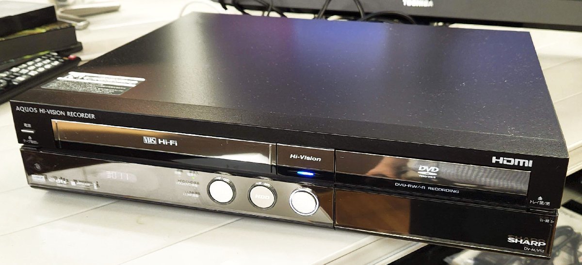 SHARP/シャープ DV-ACV52 AQUOS/アクオス DVD/HDD/VHSビデオ一体型