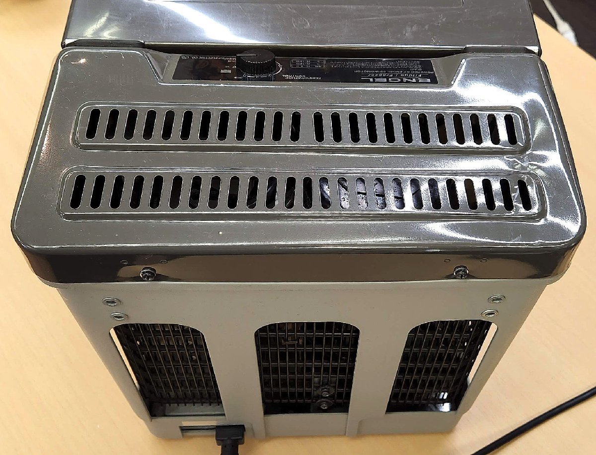 動作良好 ENGEL エンゲル 澤藤電機 15L 車載用 ポータブル電気冷凍