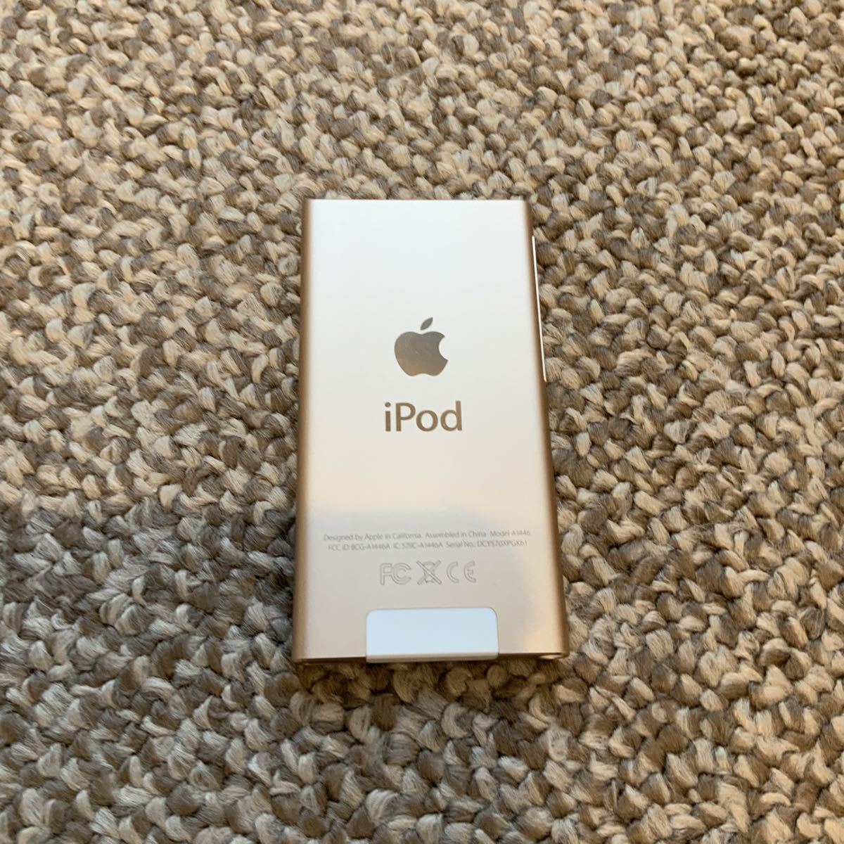 【ほぼ未利用】iPod nano 第7世代 16GB Apple アップル　A1446 アイポッドナノ ゴールド
