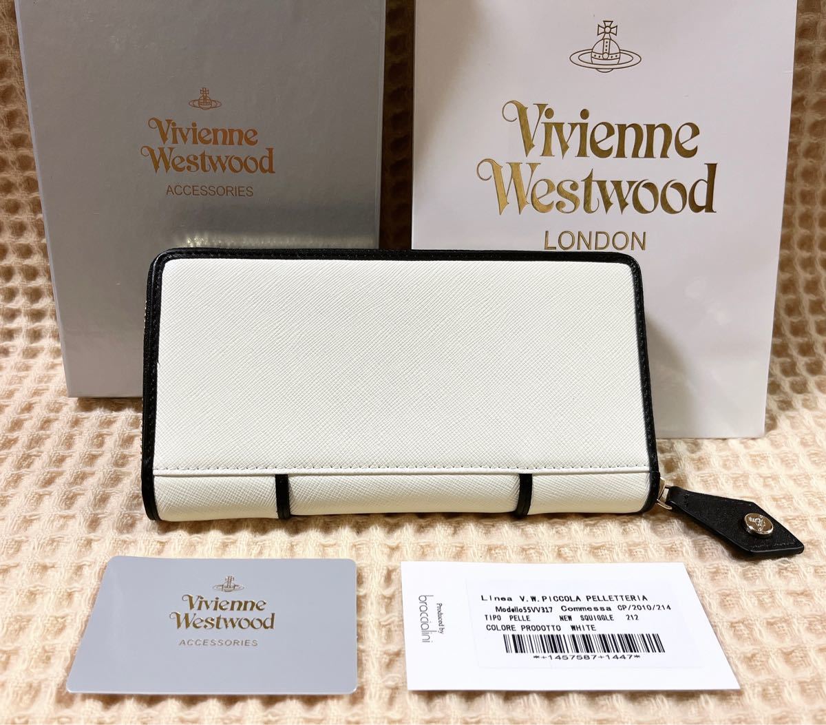 ヴィヴィアンウエストウッド 長財布 白×黒ステッチ|Yahoo ヴィヴィアンウエストウッド 長財布 白×黒ステッチ|Yahoo