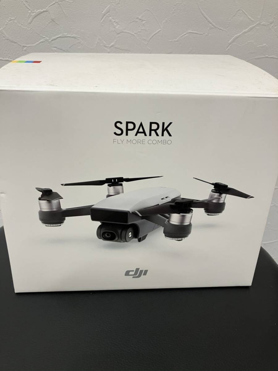 WEB限定デザイン 美品 ドローン DJI Spark Fly More Combo - ホビー