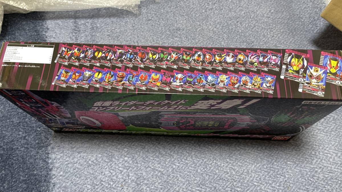 未開封 仮面ライダージオウ 変身ベルト DXネオディケイドライバー