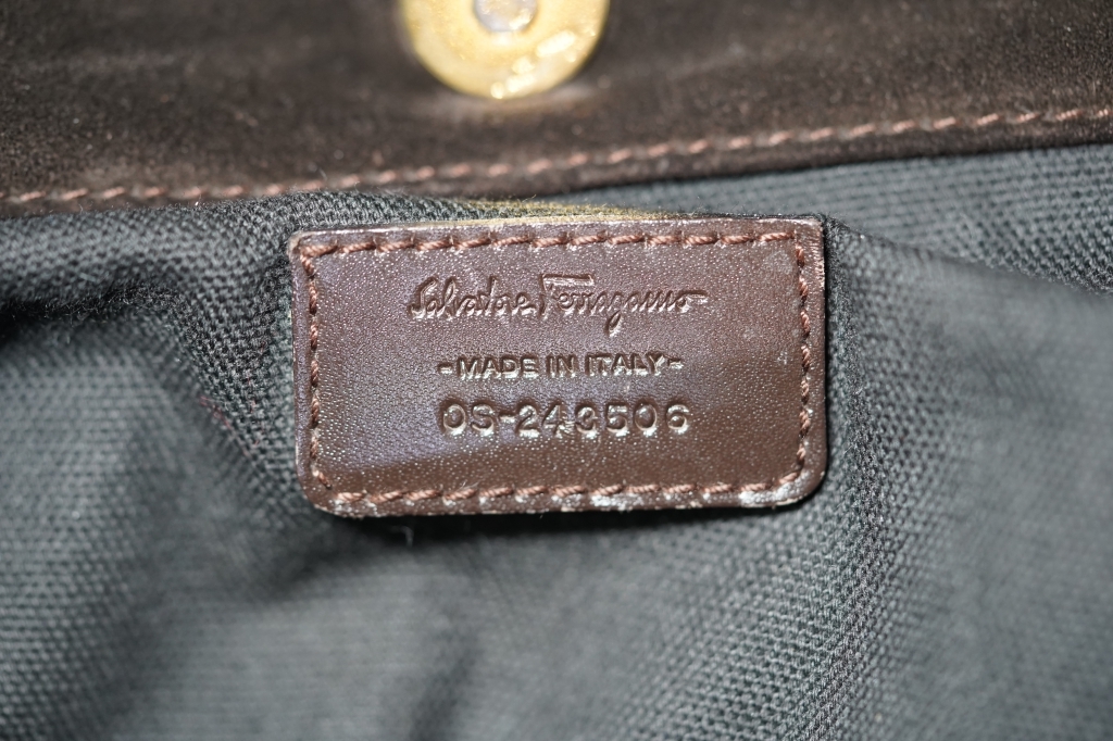 Salvatore Ferragamo トートバッグ ショルダー付きバッグ スエード ダークブラウン 鞄 メンズ 紳士