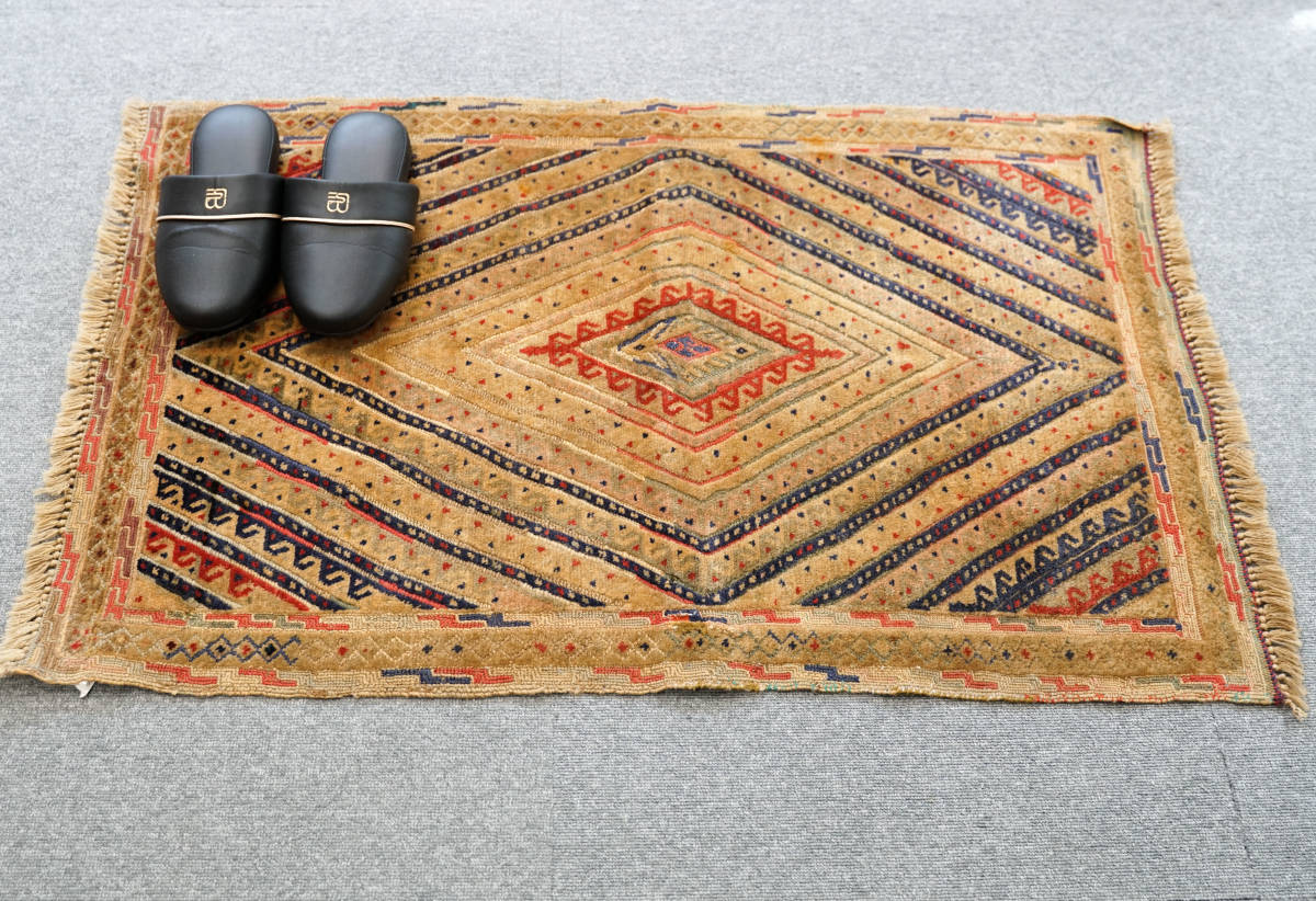 多様な ヴィンテージラグ 美品 トルコ絨毯 トライバル 手織り絨毯