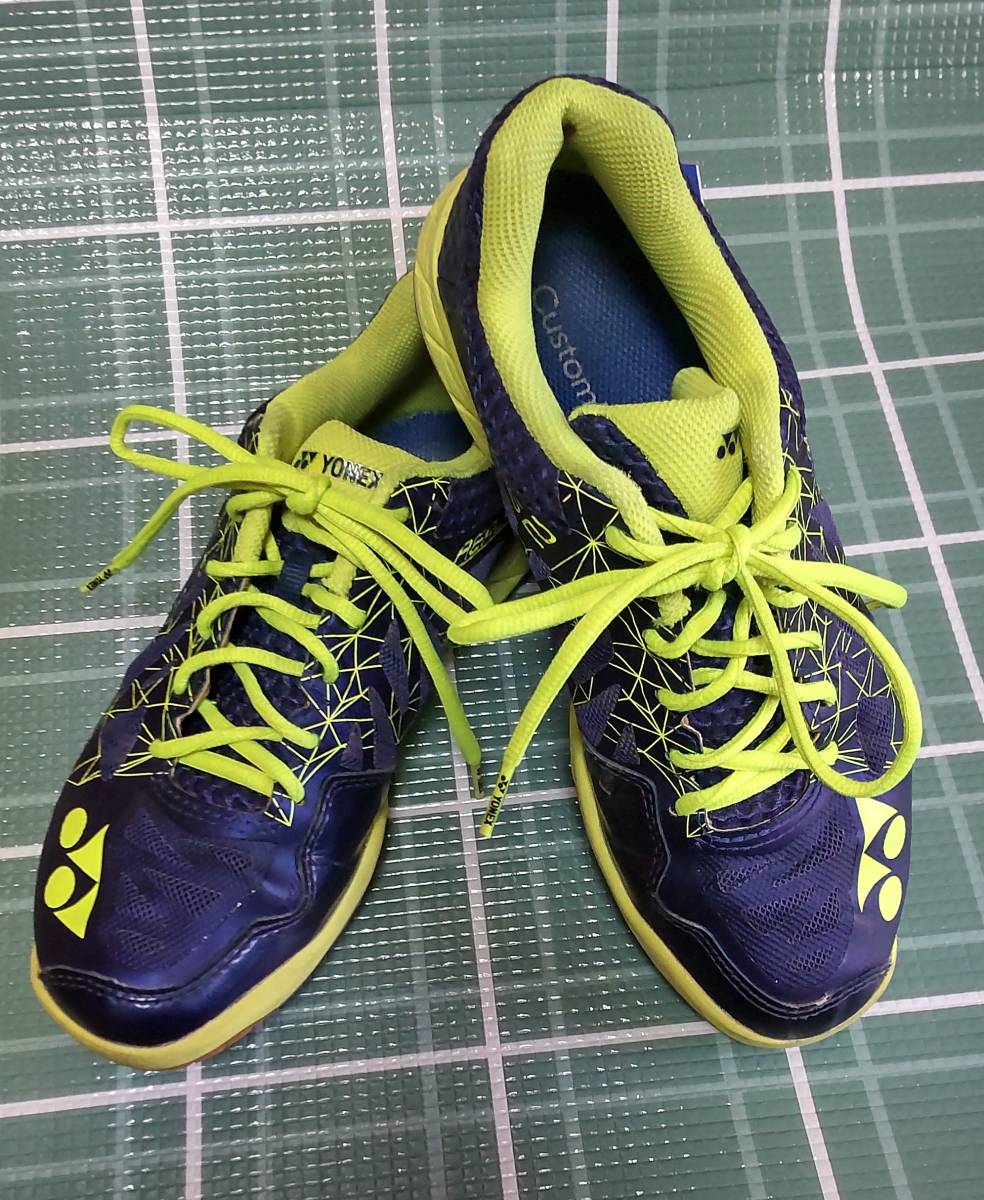 YONEX badminton shoes 25.5 centimeter 