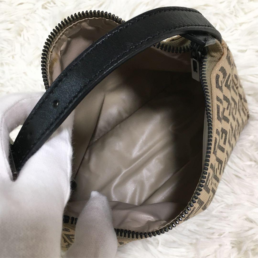 FENDI フェンディ ズッカ柄 バニティバッグ ミニバニティ ポーチ