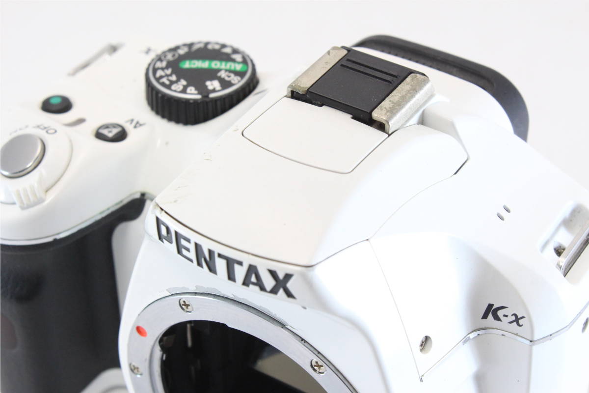 入荷中 PENTAX ペンタックス ホワイト ボディ K-x ペンタックス