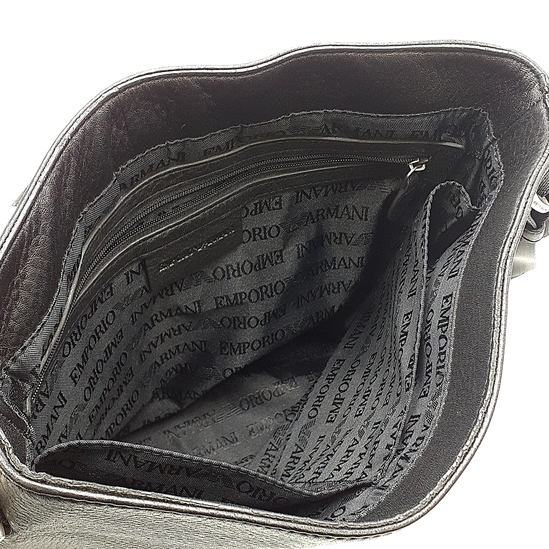 送料無料 新品 未使用 エンポリオアルマーニ ショルダー メッセンジャーバッグ フラップ 鞄 YEMD31 YH185 イーグルロゴ レザー 黒系 メンズ_画像10