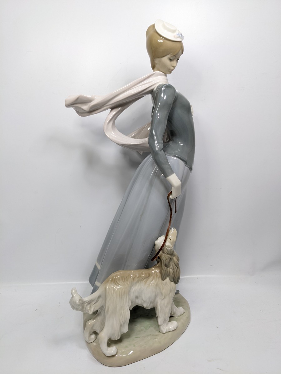 【絶版】LLADRO ショールの貴婦人 磁器人形 陶器 スペイン 11