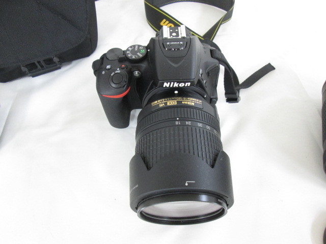 Nikon ニコン D5600 AF-S DX NIKKOR 18-140mm 1:3.5-5.6G AF-P DX 70-300mm 18-55mm マンフロット ケース まとめてセット 7005200801_画像2