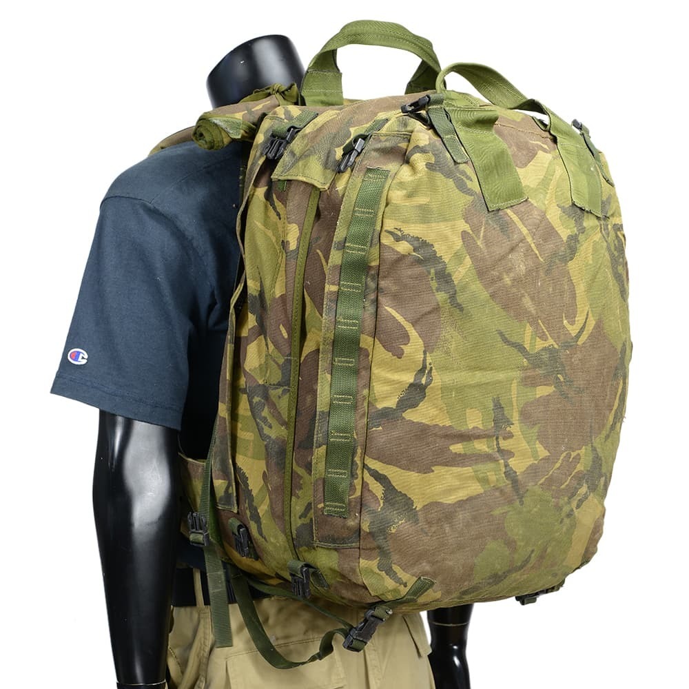 内祝い】 バックパック イギリス軍放出品 Other arms other British