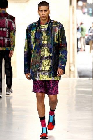 イッセイミヤケメン ISSEY MIYAKE MEN 半袖Tシャツ サイズ2 半袖カットソー バティック柄 イエロー イッセイミヤケ IMMEN Mサイズ_画像3