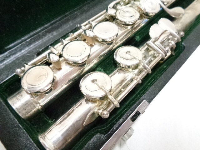 The Altus アルタス フルート A907 AZUMINO JAPAN ケース入り The Altus アルタス フルート A907 AZUMINO JAPAN ケース入り