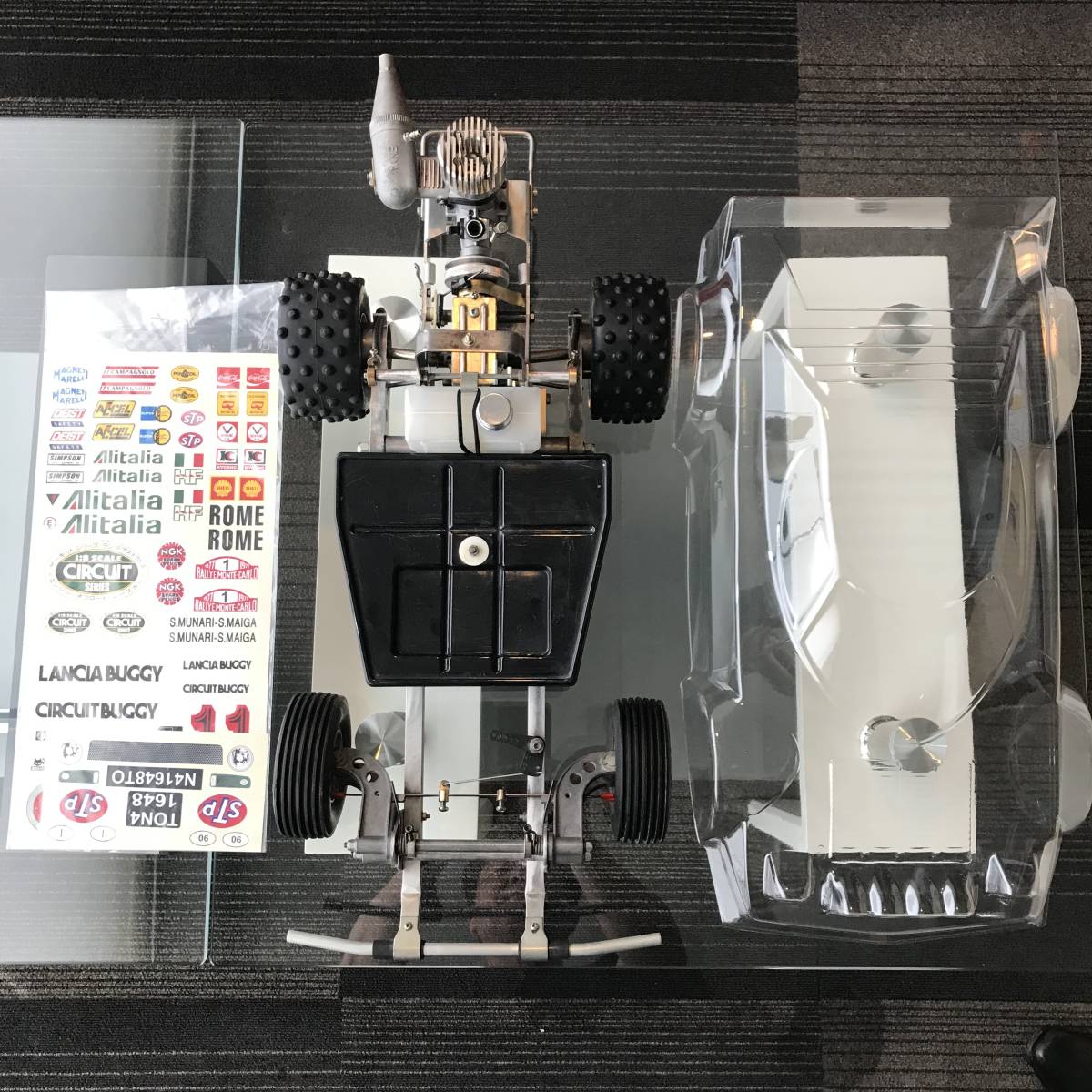 1/8 京商 サーキットバギー ランチアストラトス エンヤ21X サーキット