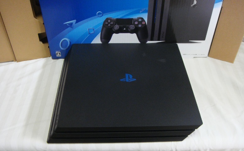 保証期間残３か月程●SONYで修理済●PS4Proフルセット完品ゲーム2本充電台●消毒済●CUH-7000B1TB●封印静音380プレイステーション４プロ_画像3