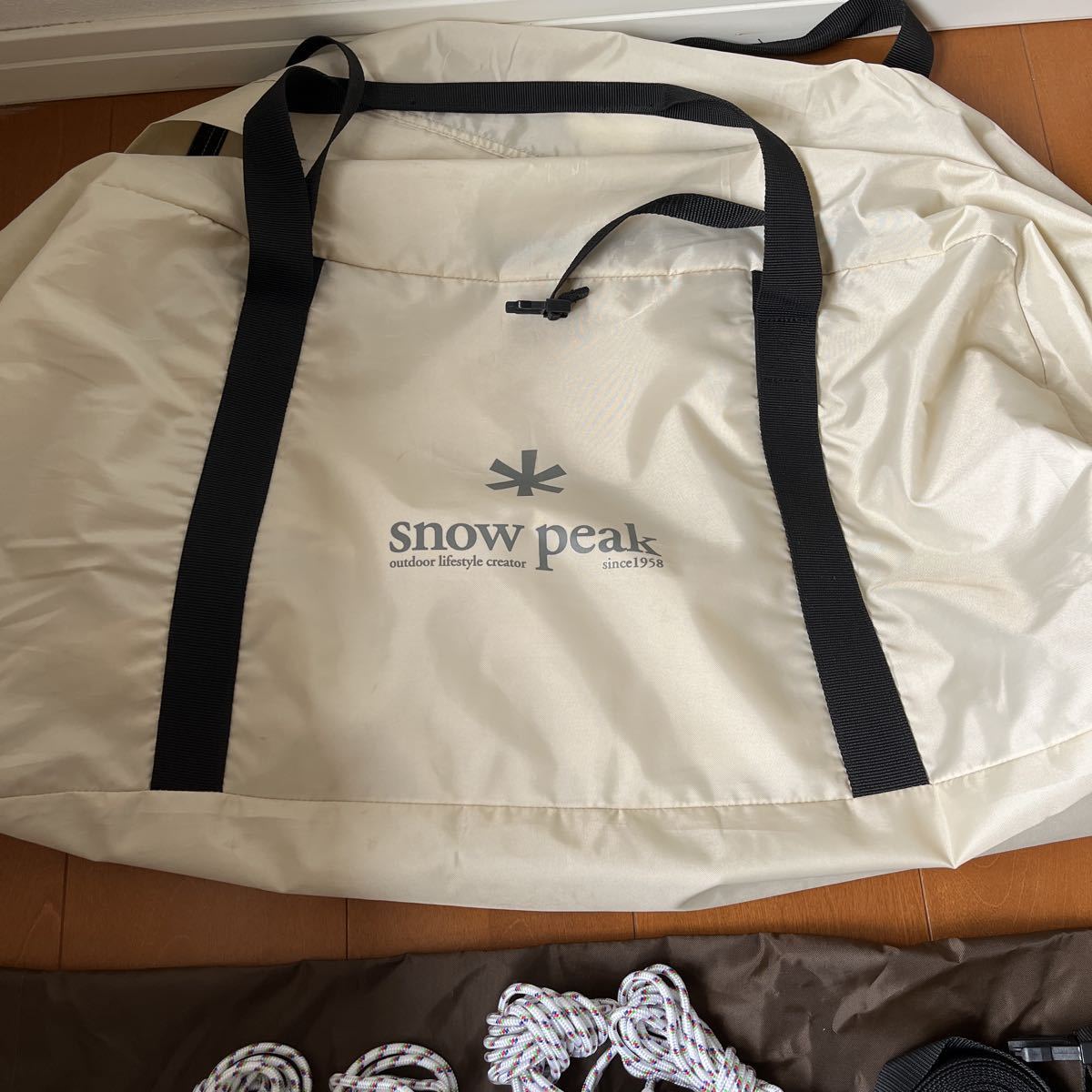 スノーピーク snow peak ランドステーションアイボリー