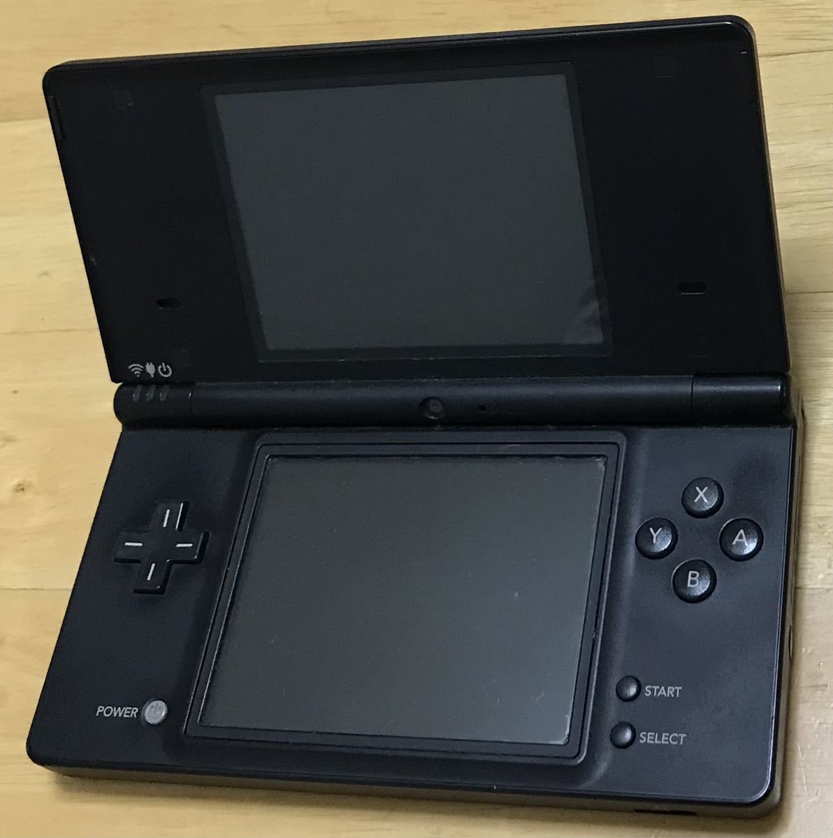 【動作確認済】Nintendo DSI ブラック　任天堂 ニンテンドー