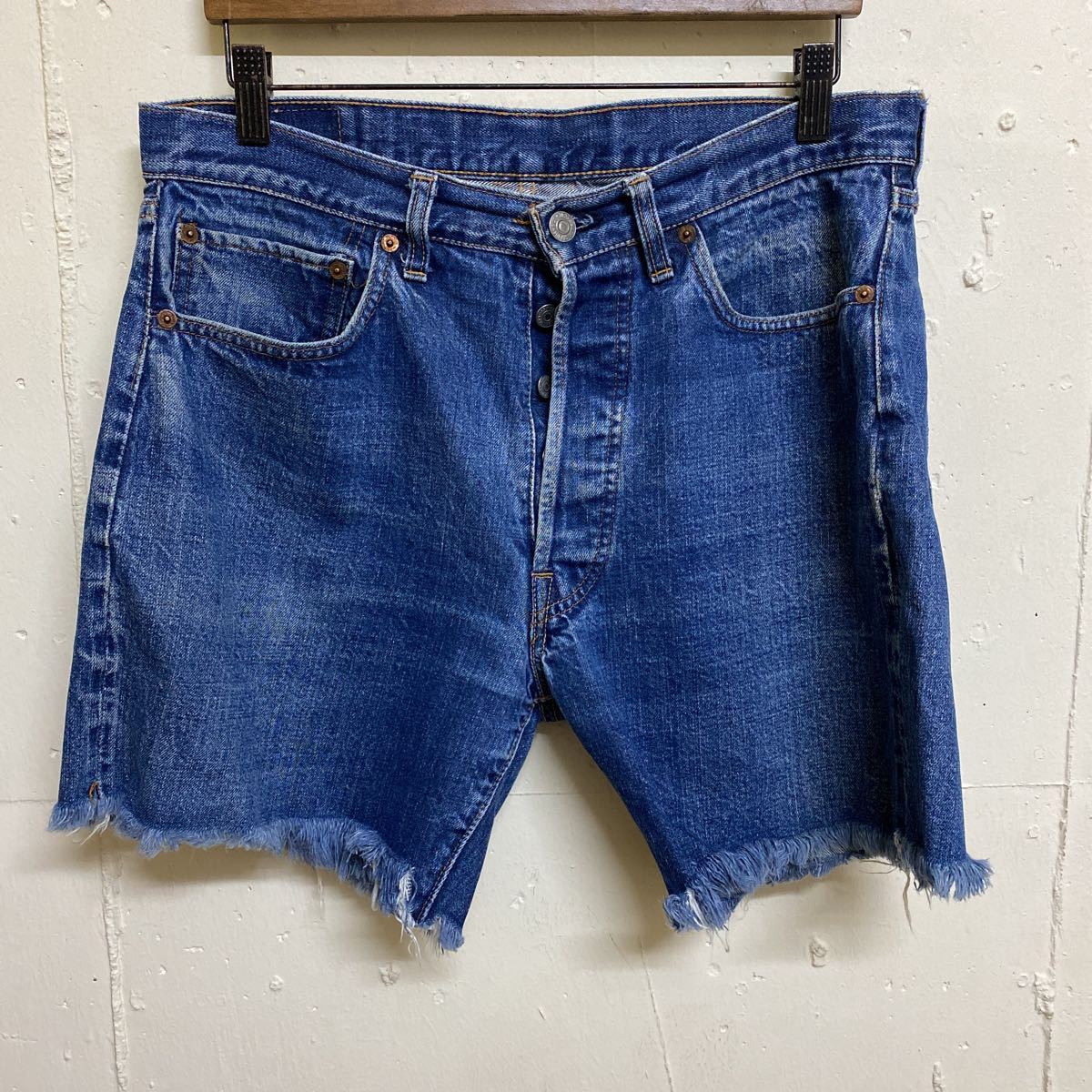 Levi's BIGE リーバイス カットオフデニム ショートパンツ デニムパンツ ヴィンテージ 古着