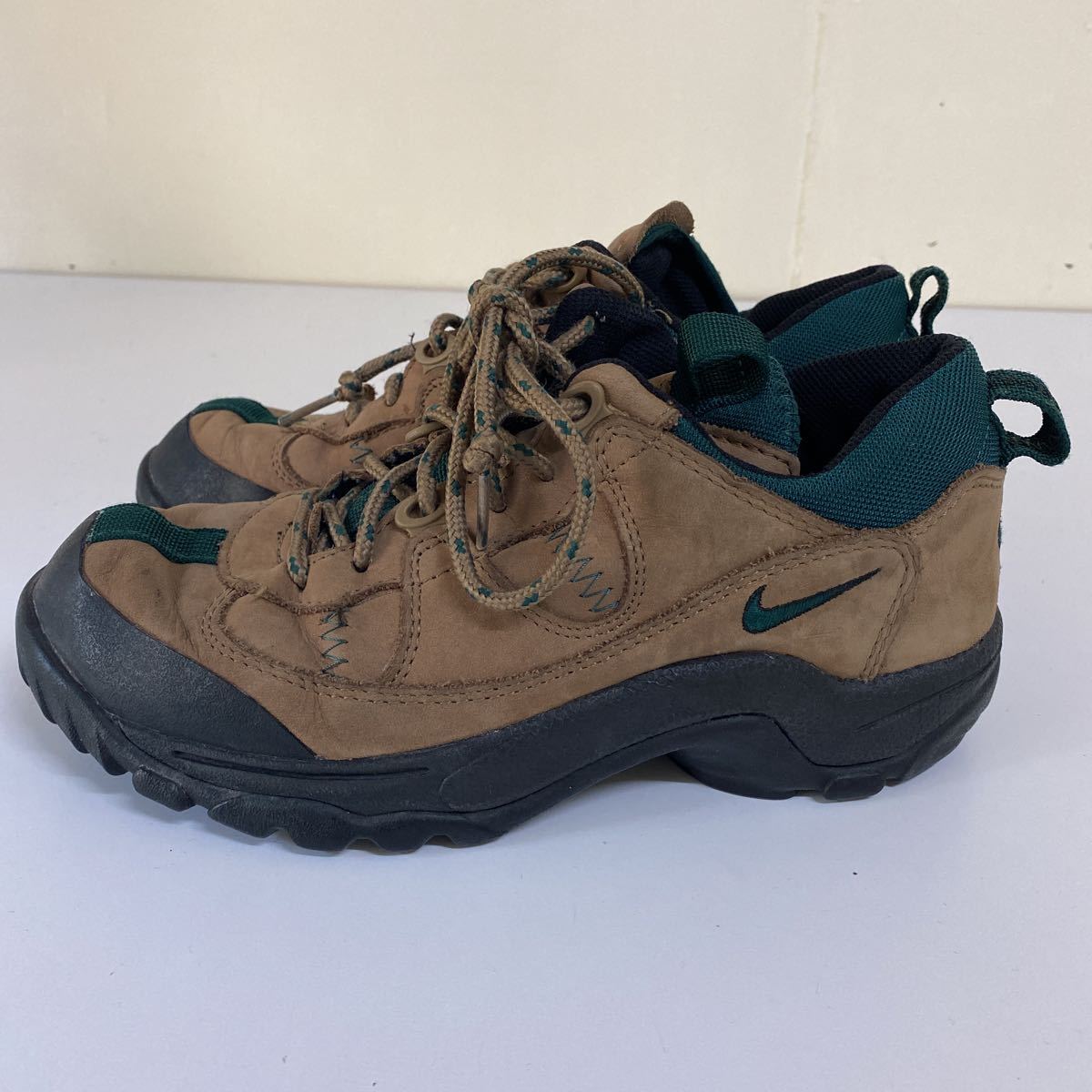 NIKE ACG ナイキ アウトドアスニーカー 25 0cm US8 古着|Yahoo NIKE ACG ナイキ アウトドアスニーカー 25 0cm US8 古着|Yahoo