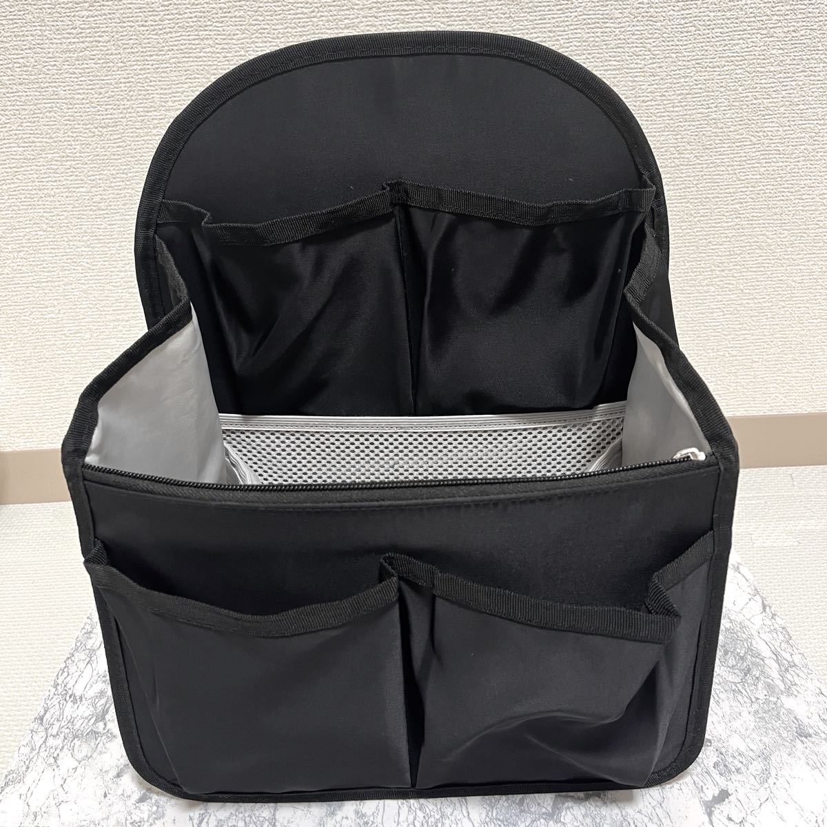 【美品】バッグインバッグ リュック タテ型 A4 ナイロン ブラック