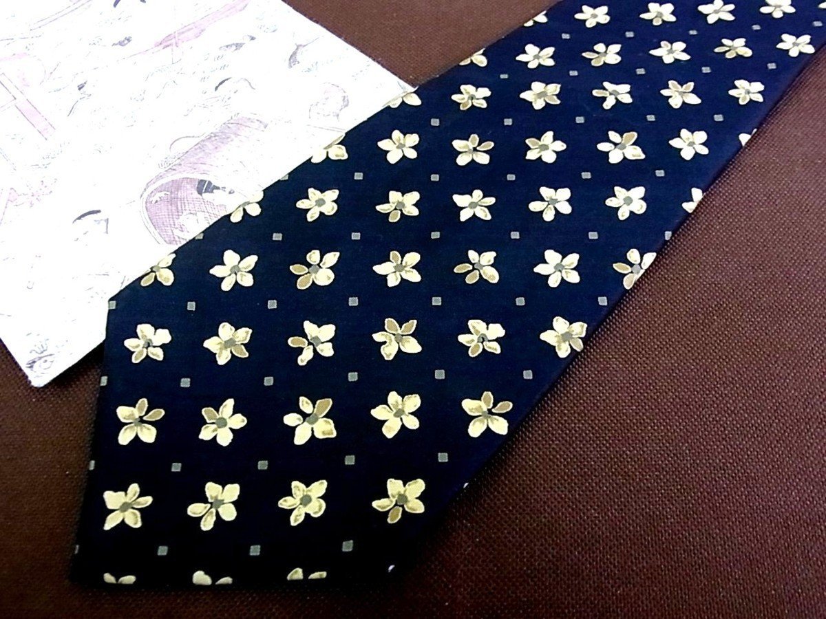 !8283C! superior article [ flower petal pattern ] Jim Thompson [JIM THOMPSON] necktie 