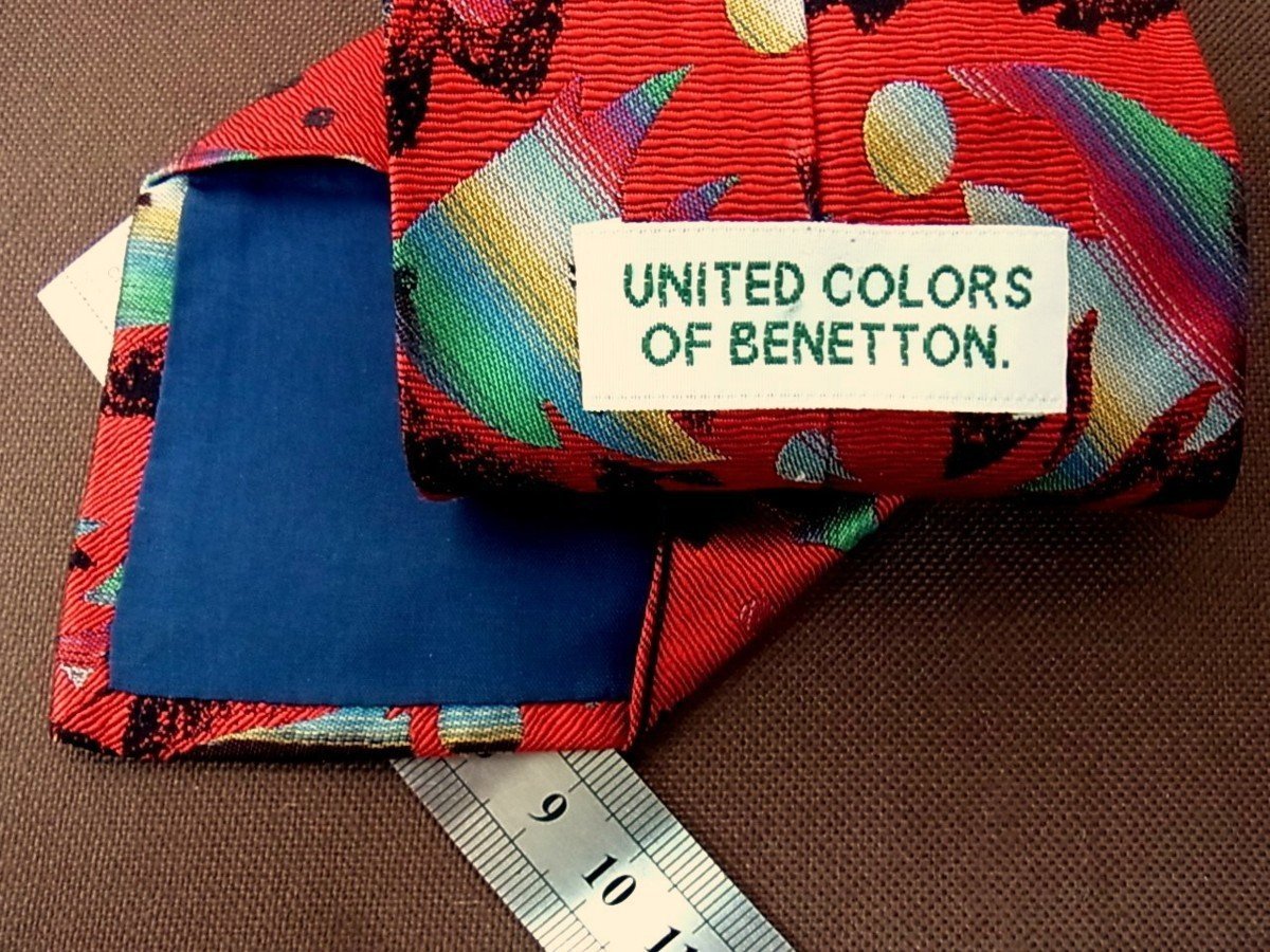 !5444D! condition staple product [ fish Silhouette Rainbow pattern ] Benetton [BENETTON] necktie 