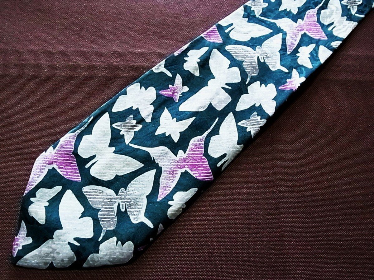 !7370C! superior article [ butterfly Silhouette pattern ] Valentino [VALENTINO] necktie 