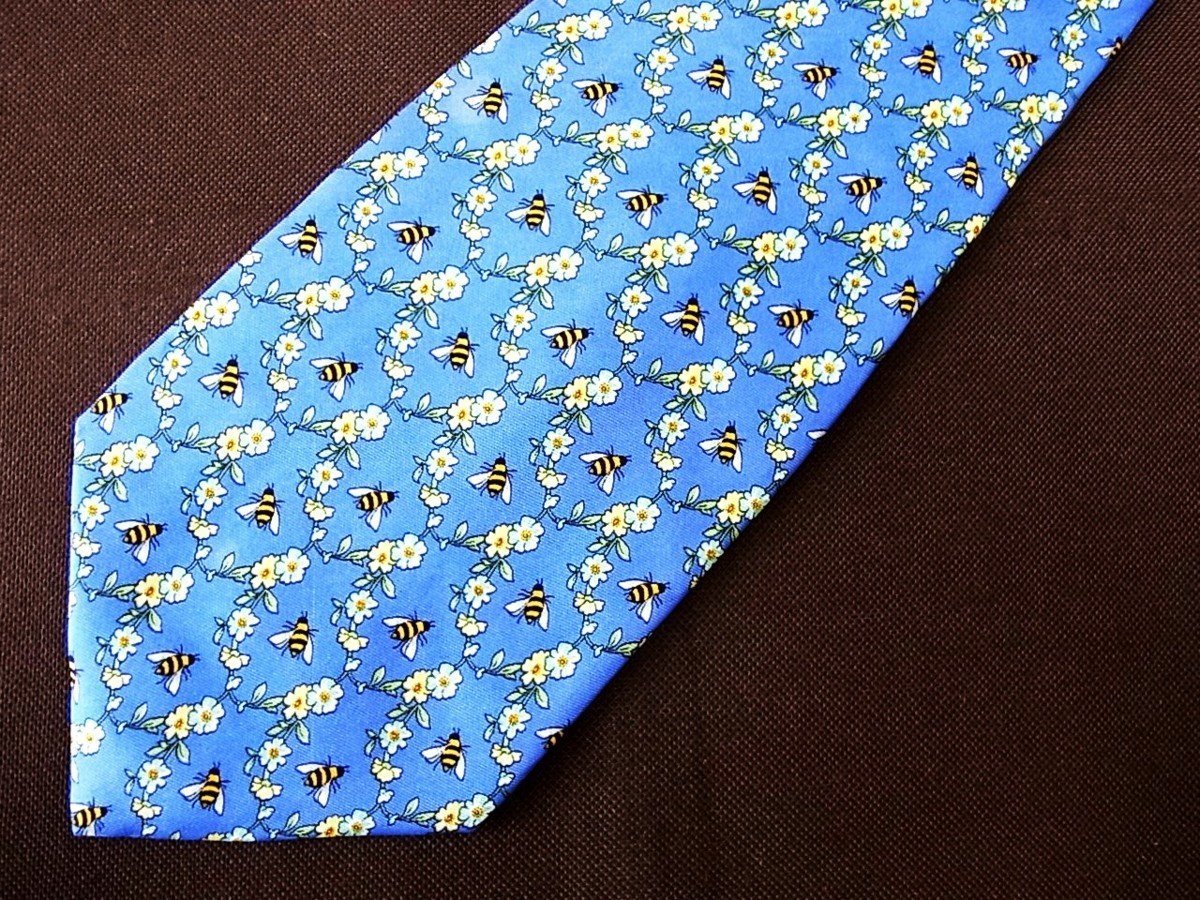 ♪9166D♪状態並品【花 小花 ミツバチ 柄】 タイラック【Tie Rack】ネクタイの画像1