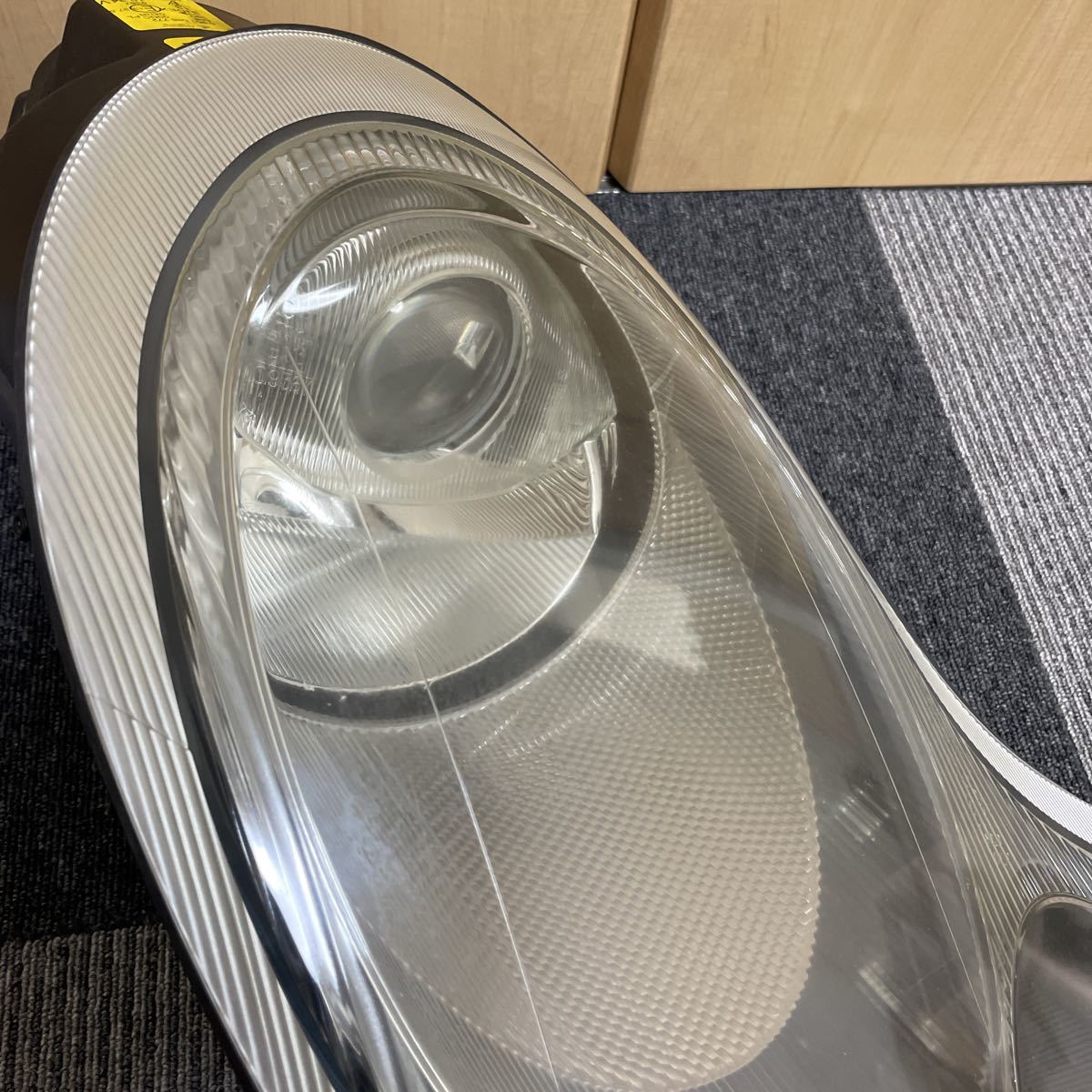希少 ポルシェ 911 996 純正 HID ヘッドライト 右 運転席 986