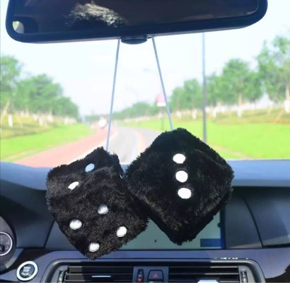 Paypayフリマ カーアクセサリー サイコロ 車 ルームミラー飾り ハンギングファジー ダイス Paypayフリマ カーアクセサリー サイコロ 車 ルームミラー飾り ハンギングファジー ダイス