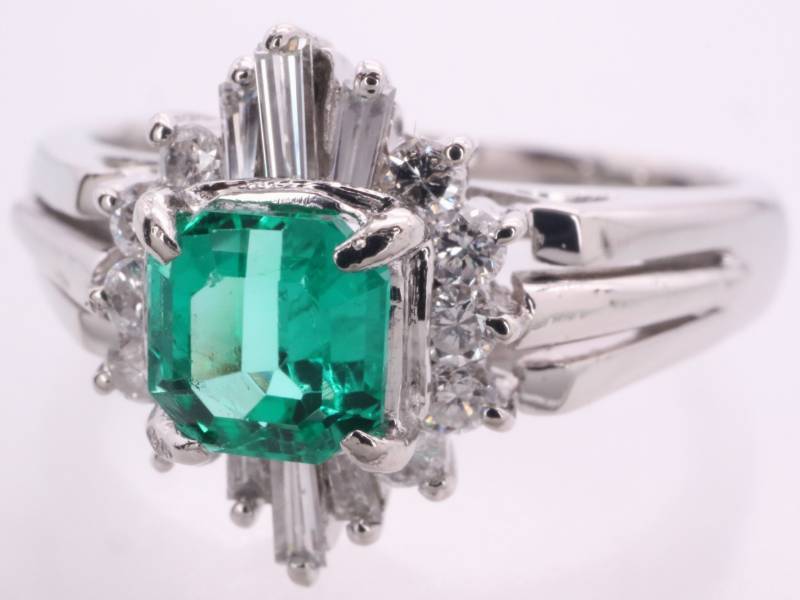 エメラルド0.43ct ダイヤ0.26ct デザイン リング 11.5号 pt900