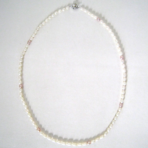 好きに 真珠 パール ネックレス 【新品同様】 美しい真珠ネックレス