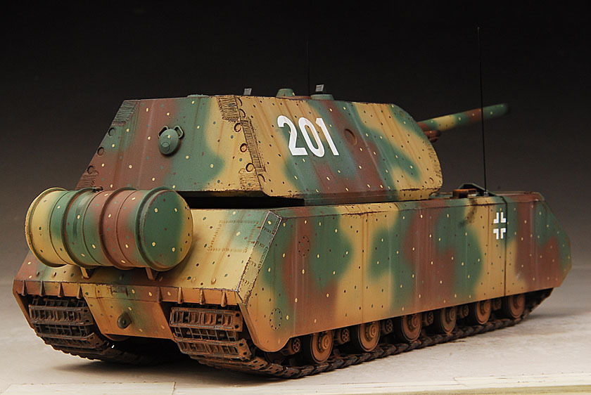 維1/35ドイツ超重戦車マウス完成品B307_画像3