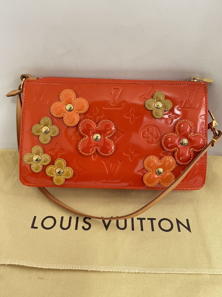 ルイヴィトン モノグラム フラワーレキシントン ヴェルニ アクセサリーポーチ エナメル オレンジ M92247 LOUIS VUITTON 西九州新幹線 ルイヴィトン フラワーレキシントン アクセサリーポーチ ハンドバッグ