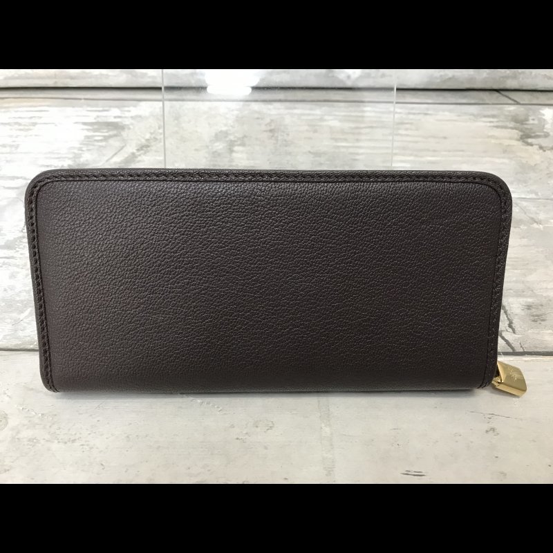 でおすすめアイテム。 美品 入手困難 LOEWE 長財布 アナグラム ダーク