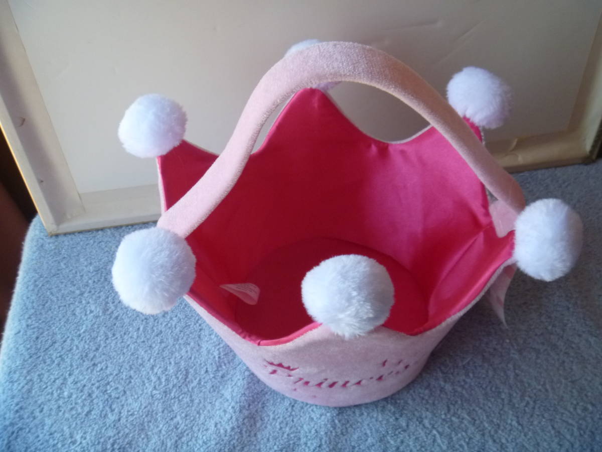 PRINCESS pink. basket new goods 329
