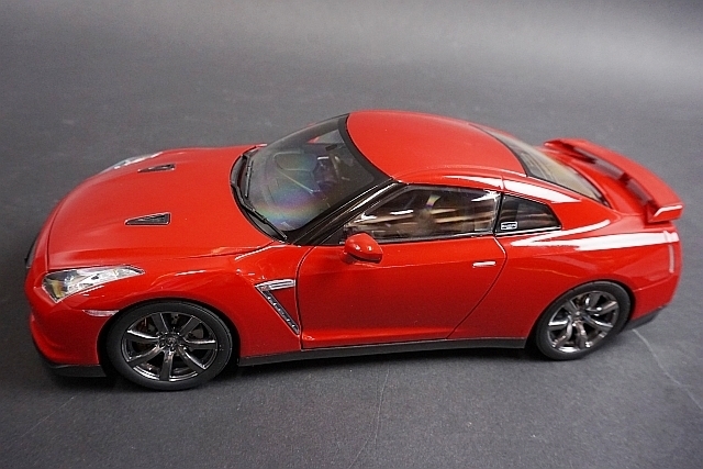 京商 KYOSHO 1/18 日産 GT-R プレミアムエディション レッド 08473R