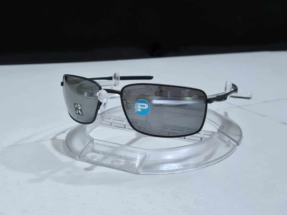 新品 偏光レンズ OAKLEY SQUARE WIRE オークリー スクエア 新品 偏光レンズ OAKLEY SQUARE WIRE オークリー スクエア