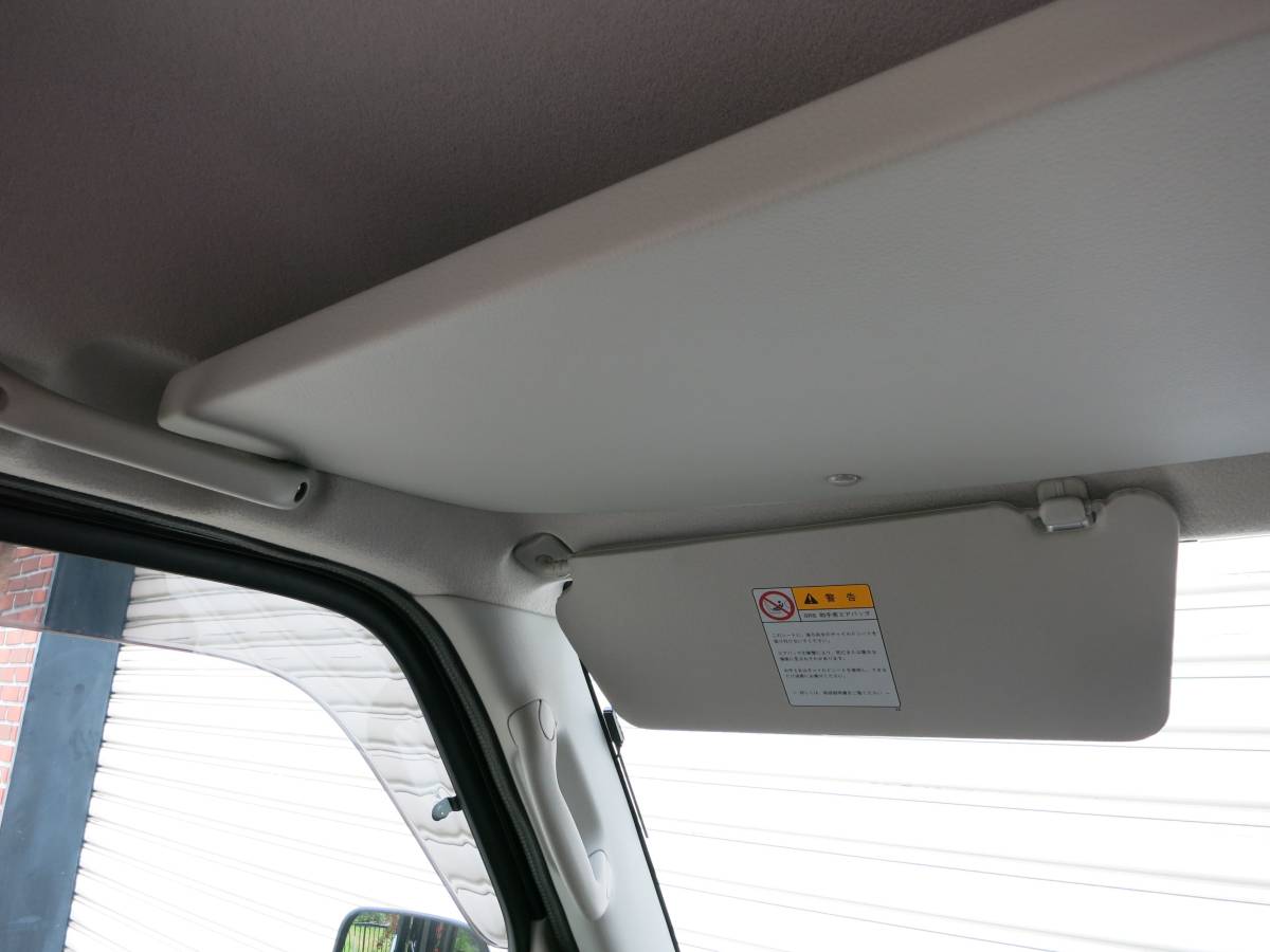 DA64 Every overhead console 