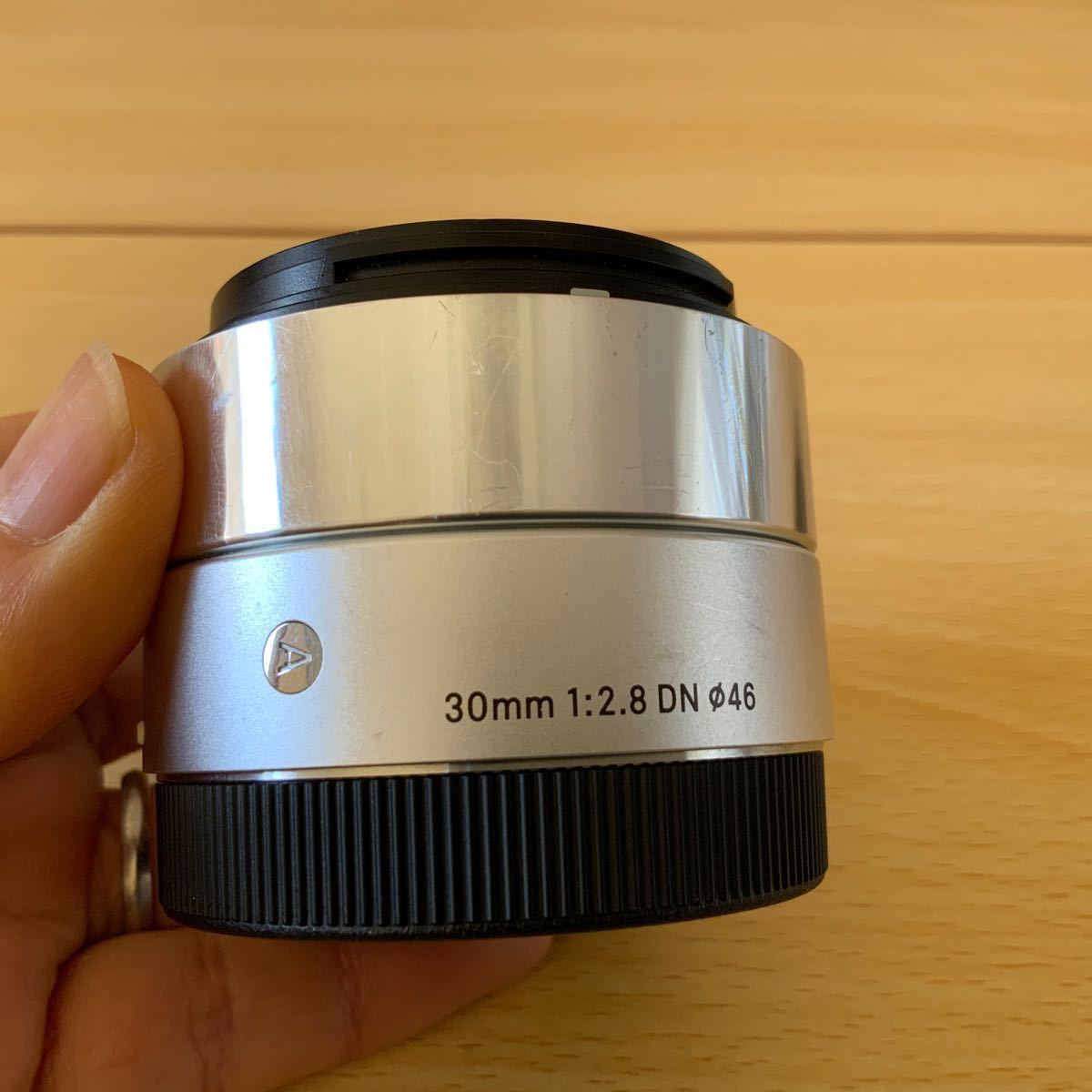 SIGMA シグマ 30mm F2.8 DN (ソニーE用) シルバー 単焦点レンズ