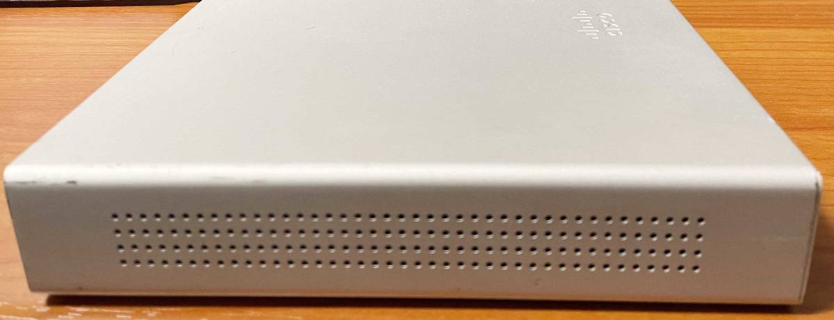 【動作品】 Cisco Meraki MS220-8P クラウド管理型スイッチ GbE(RJ45+SFP) / PoE+対応 【PayPayフリマ購入可】