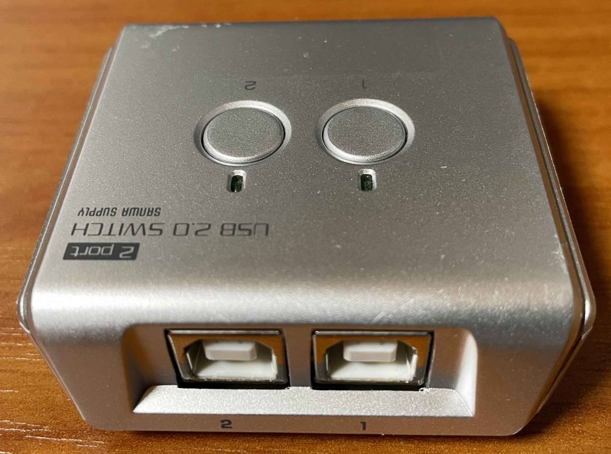 【美品】サンワサプライ USB2.0手動切替器（2:1) SW-US22 【PayPayフリマ購入可】 