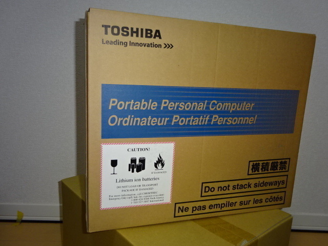 【未使用新品】　TOSHIBA dynabook Satellite L40 東芝 (Windows XP Pro搭載パソコンPC)　2010年モデル_画像2