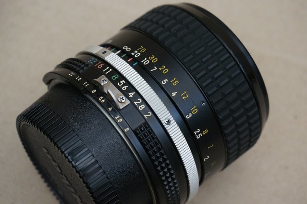 Nikon Ai Nikkor 85mm f2 中古品_画像3
