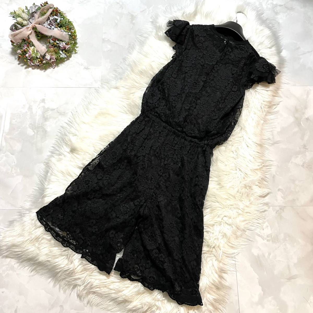 【SALEラスト1】DOLCE&GABBANA レースワンピース黒IT36のみ 本物 美品 カタログ記載モデル ドルチェ&ガッバーナ フリル